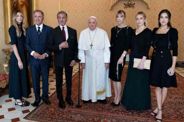 Sylvester Stallone y el Papa Francisco 