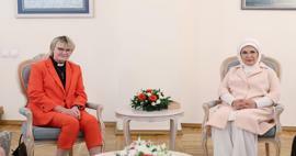¡Emine Erdogan se reunió con la esposa del primer ministro sueco! Erdogan expresó su tristeza