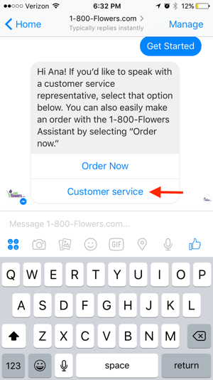 1-800-Flowers brinda a los clientes la opción de conectarse con un agente en vivo, que puede ofrecer ayuda personalizada.