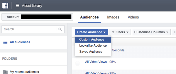 En el Administrador de anuncios de Facebook, haga clic en Crear audiencia y seleccione Audiencia personalizada en la lista desplegable.