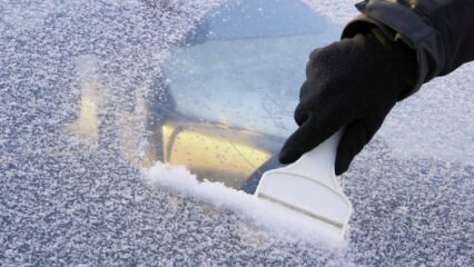 ¿Cómo evitar que las ventanas del automóvil se congelen?