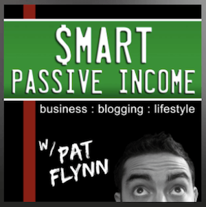 El podcast Smart Passive Income de Pat Flynn llamó la atención de Shane.