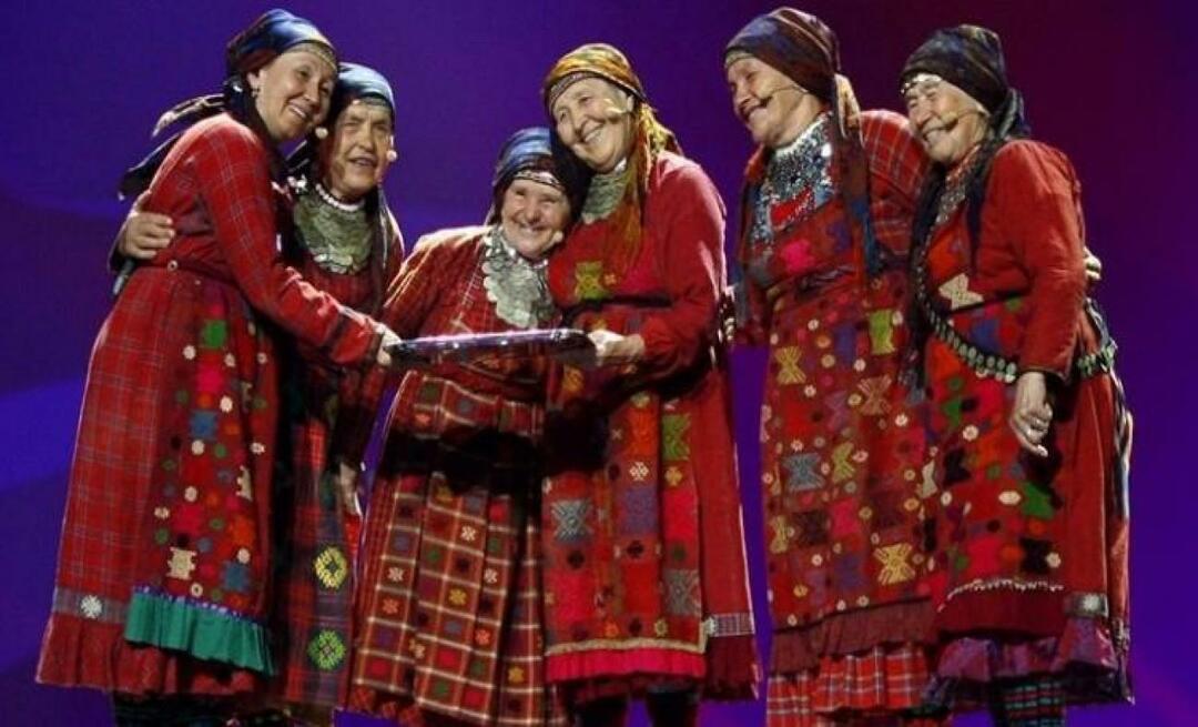 Las abuelas de Eurovisión cantan para la Copa del Mundo