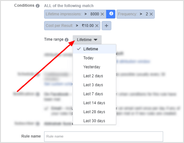 Opciones del menú desplegable de rango de tiempo al configurar la condición para la regla de Facebook