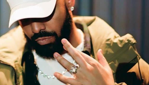 ¡El collar de $ 1 millón de Drake generó reacción en las redes sociales!