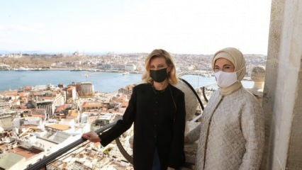 La primera dama Erdogan y la esposa del presidente ucraniano Zelensky, Olena Zelenska, visitan Gálata