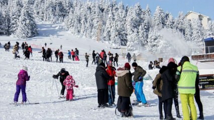 El espesor de la nieve excedió 1 metro en Uludağ