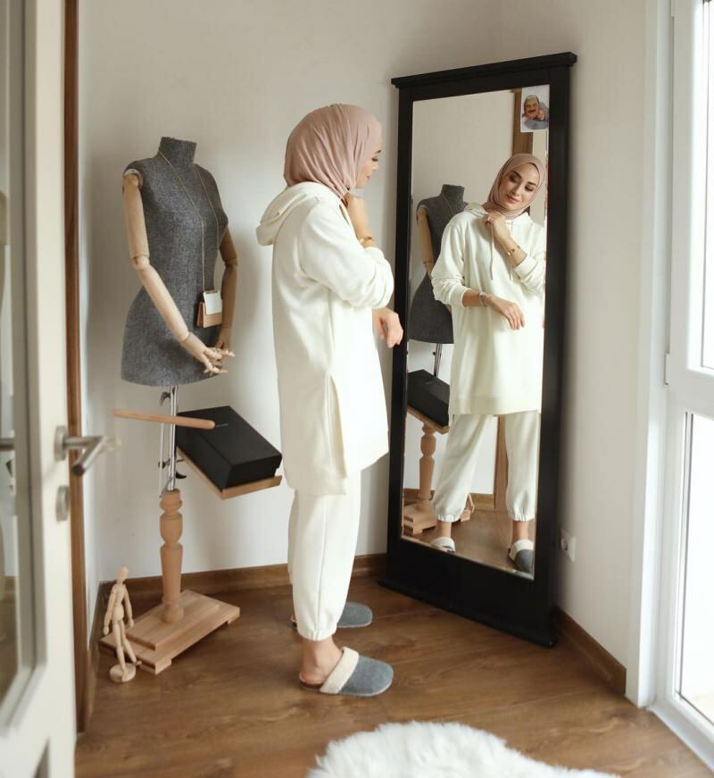 Los conjuntos de chándal más populares en ropa hijab Los conjuntos de chándal más bonitos