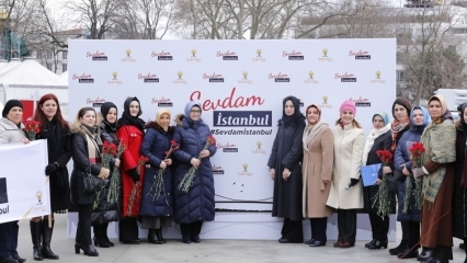 ¡Las ramas femeninas de AK Party Istanbul están en la marcha de Sevdam Istanbul!