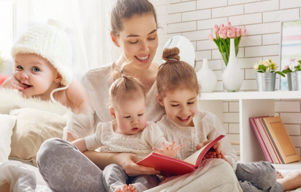 Los beneficios de leer un libro para bebés