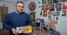 ¡Orhan Gencebay convirtió su casa en un museo con su amor! Carteles y álbumes estaban en la agenda.