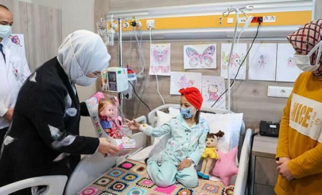 ¡Emine Erdogan visitó a niños con cáncer! 