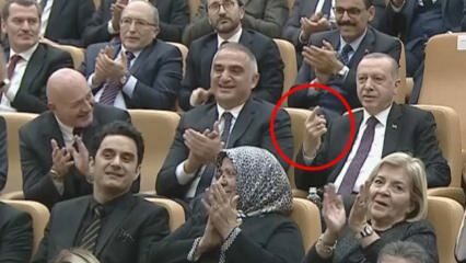 ¡Petición especial de Amir Ateş en la ceremonia de premiación del presidente Erdogan!