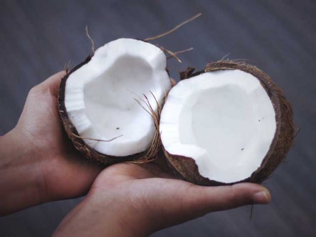 ¿Cuáles son los beneficios del aceite de coco para la piel y la cara? Como usarlo