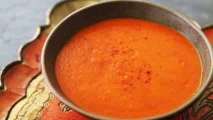 Deliciosa receta de sopa de pimiento rojo
