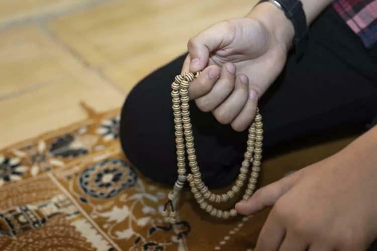 ¿Qué rosarios se sortean el día de Arafa?