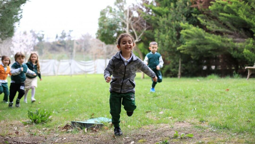 ¿Cómo deben pasar el tiempo los niños durante el recreo? Actividades de vacaciones de primavera para niños.