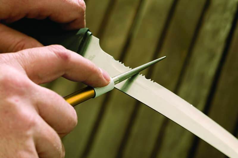 Consejos para afilar cuchillos dentados
