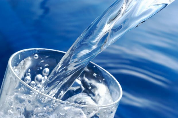 consumo de agua insuficiente