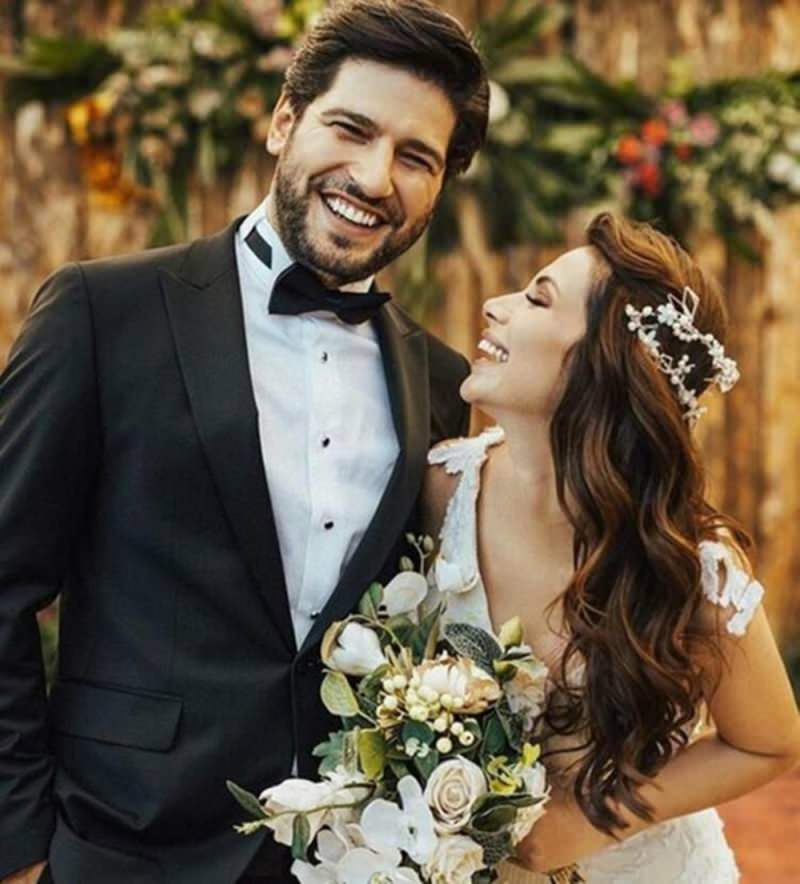 El actor Begüm Birgören y Mehmet Cemil se casaron