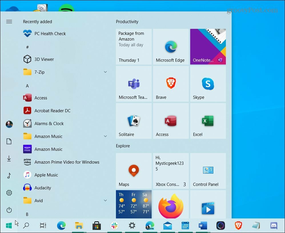 El menú Inicio de Windows 10 es similar, pero es más tosco y tiene mosaicos en vivo. Y con un ajuste del Registro, puede obtenerlo en Windows 11.