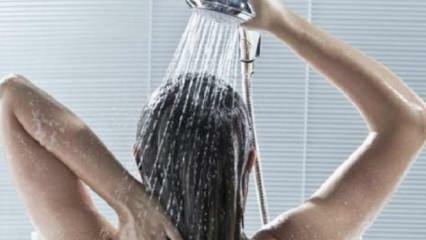 ¿Cuáles son los errores cometidos al tomar una ducha?
