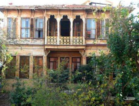 ¿Dónde se rodó Yaprak Dökümü? ¿Dónde está la mansión donde le dispararon a Yaprak Dökümü? Dirección de Laz's Mansion