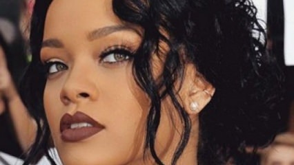 Nuevo álbum de buenas noticias para los fanáticos de Rihanna!