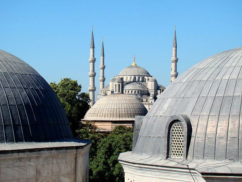 Características arquitectónicas de la Mezquita Azul 