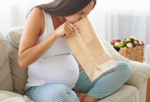 ¿Cuándo pasan las náuseas durante el embarazo?