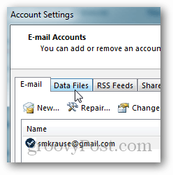 cómo crear un archivo pst para Outlook 2013 - haga clic en el archivo de datos