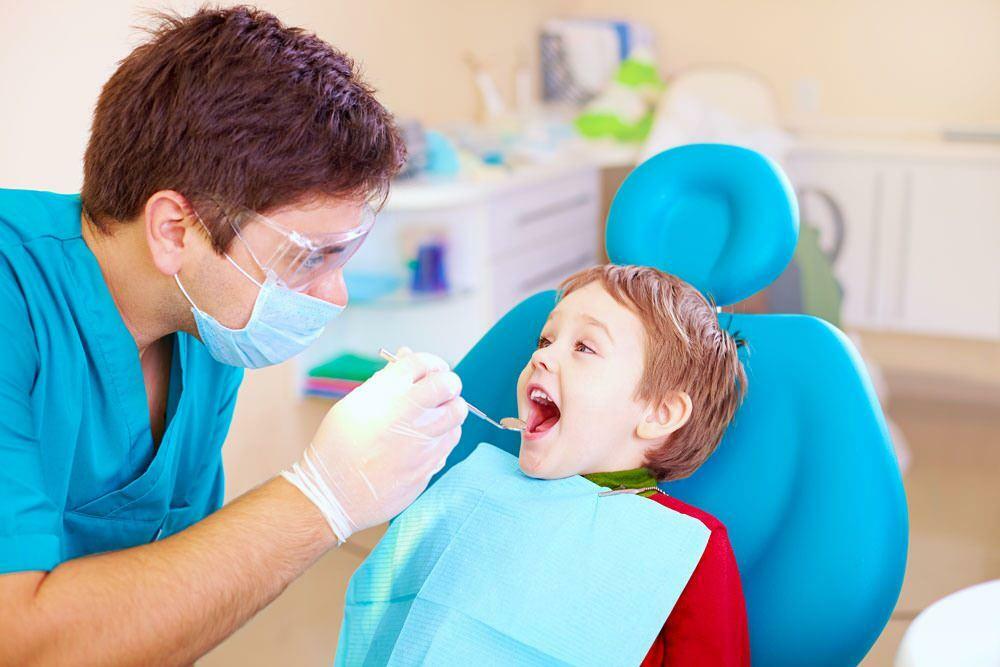 Formas de superar el miedo al dentista en los niños