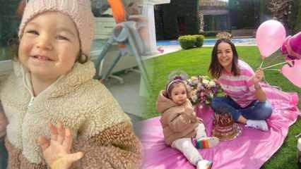 ¡Tarta de cumpleaños de la cantante Bengü a su hija Zeynep! Baby Zeynep tiene 1 año ...