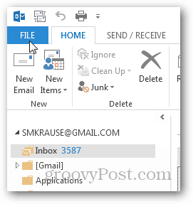 cómo crear un archivo pst para Outlook 2013 - haga clic en el archivo