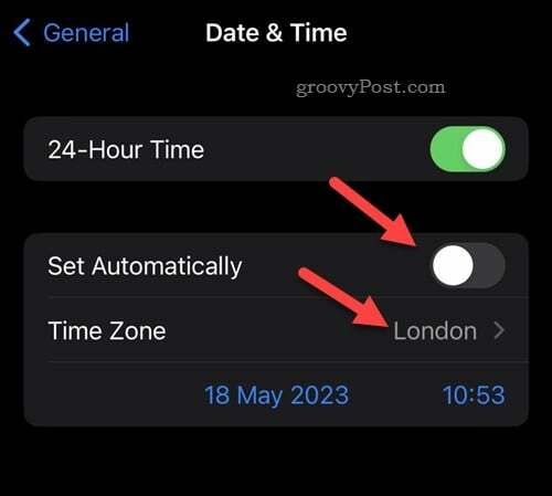Deshabilitar la zona horaria automática en iPhone