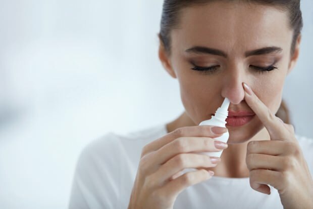 Enfermedades como la migraña y la sinusitis causan dolor en los huesos nasales.