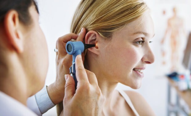 ¿Existe algún tratamiento de calcificación del oído?