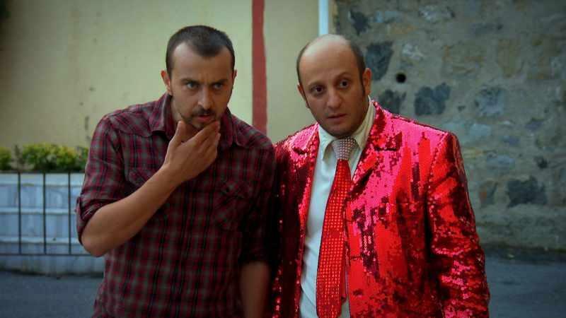 ¡El actor Asuman Dabak está de regreso en la serie de televisión Leyla and Mecnun! ¿El tema de la serie Leyla ile Mecnun?