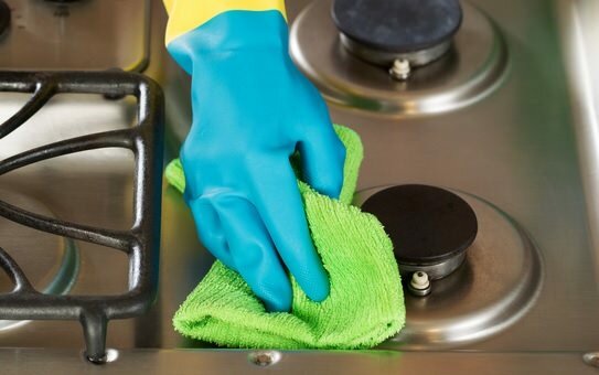 ¿Cómo limpiar las placas de cocción?