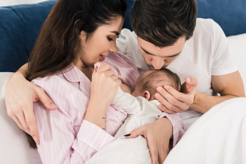 Técnicas de lactancia materna en recién nacidos