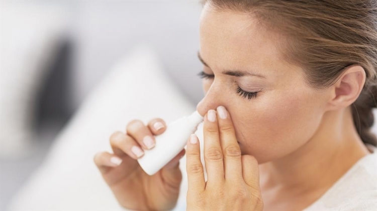 Los aerosoles nasales causan daños permanentes.