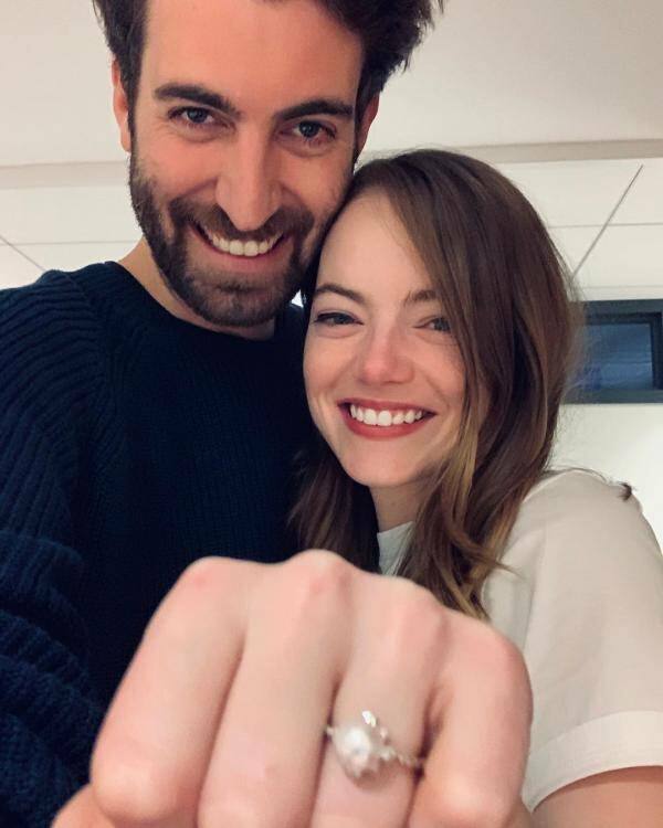 Emma Stone está comprometida