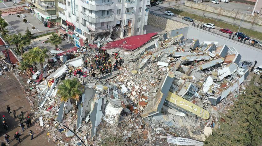 Se leyeron saludos para los fallecidos en el terremoto