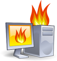 computadora en llamas