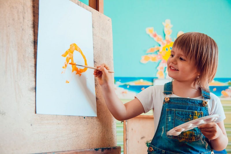 ¿Cómo enseñar a los niños a pintar? Actividades de acuarela en casa! Elaboración natural de acuarelas