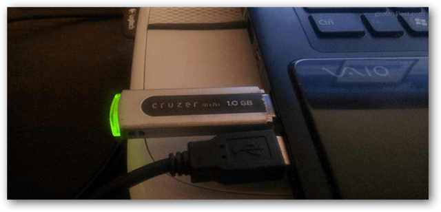 memoria USB insertada