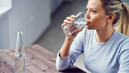 ¿Beber demasiada agua es perjudicial?