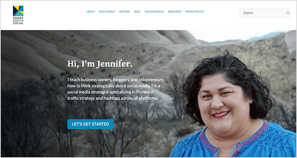 Esta es una captura de pantalla del sitio web de Smart Creative Social, la agencia de redes sociales de Jennifer Priest.