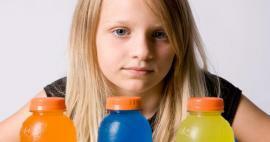 ¡Advirtieron los expertos! El consumo de bebidas energéticas por parte de los niños provoca fracaso