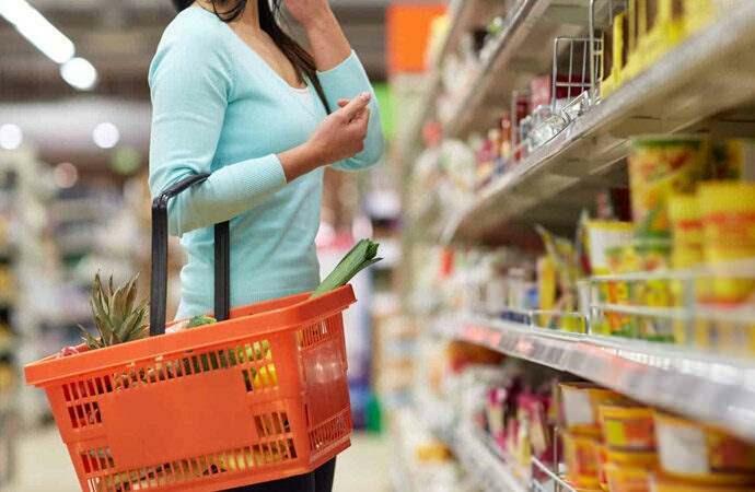 ¿Se pueden hacer compras de comestibles con tarjetas de comida?